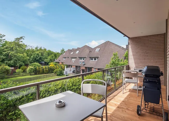 In Tossens With Kitchen Apartman *