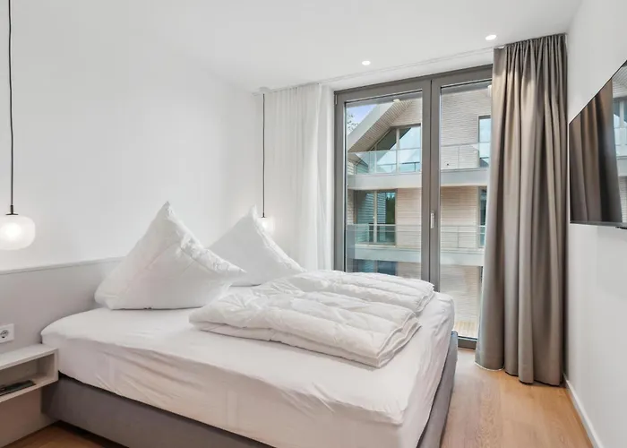 In Tossens With Kitchen Stick